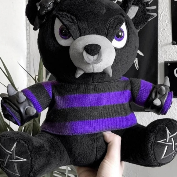 Killstar Kreeptures Plush - Picture 7 of 7